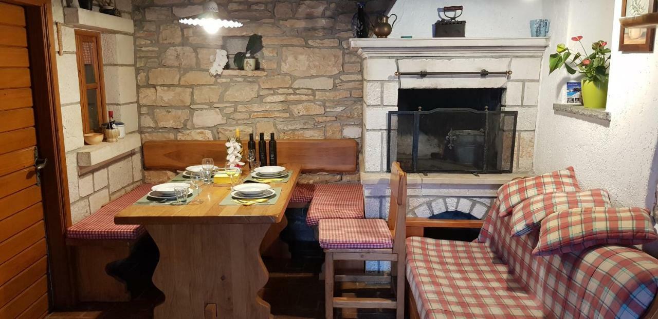 Vila Casa Istria Buje Exteriér fotografie